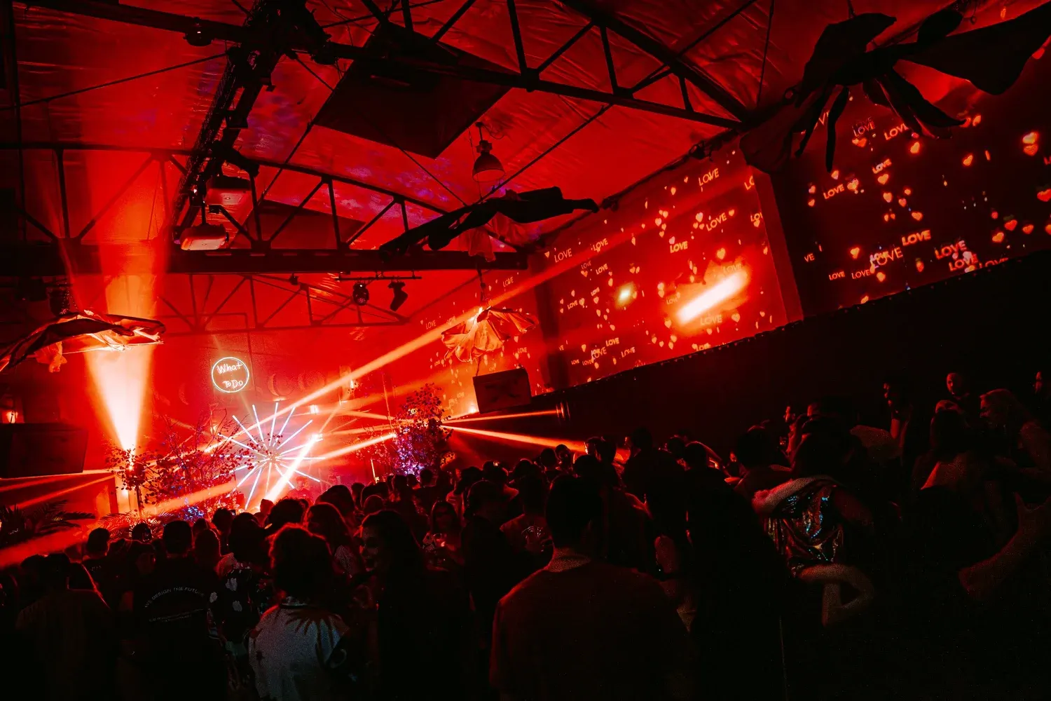The main room under lasers and projection